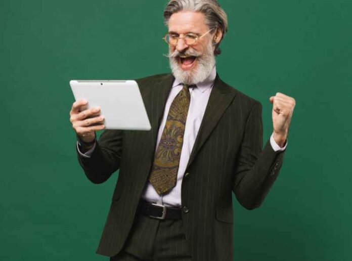 Comment devenir auto-entrepreneur à la retraite ?-SMICTOM