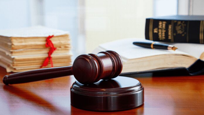
              Les clauses attributives de juridiction : chronique des plus importantes jurisprudences récentes de la Cour de cassation française.
              
