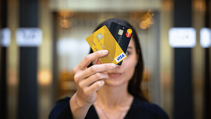 
                                    Carte Gold et VISA Premier gratuites : mon comparatif 2026 !                                
