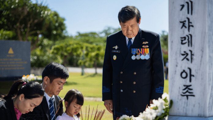 
              La Corée du Sud face à ses crimes de guerre pendant la guerre du Vietnam.
              
