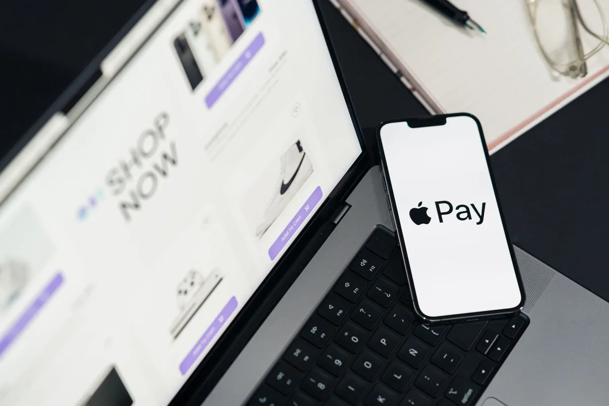 Interface de paiement en ligne avec différentes méthodes de paiement disponibles